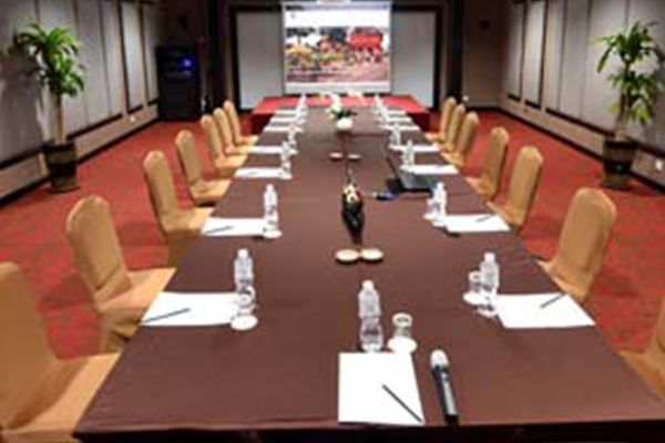 Banquet Hall 2-1