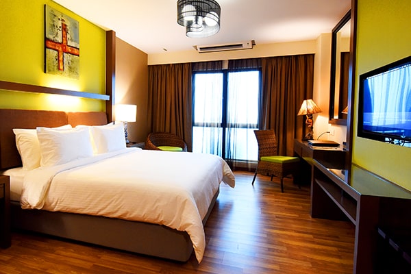 Deluxe Suite-min